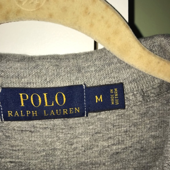 Polo sweater Size M - Picture 4 of 7